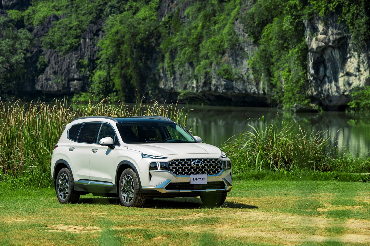 Hyundai Santa Fe bản Hybrid 
