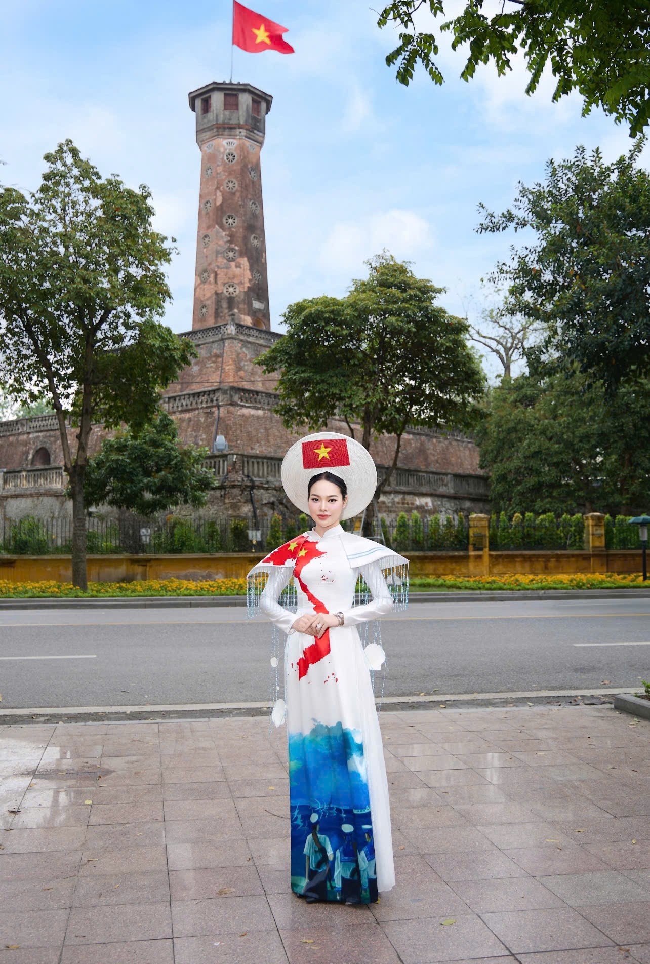 hoang-hong-nhung-4-1749360191.jpg