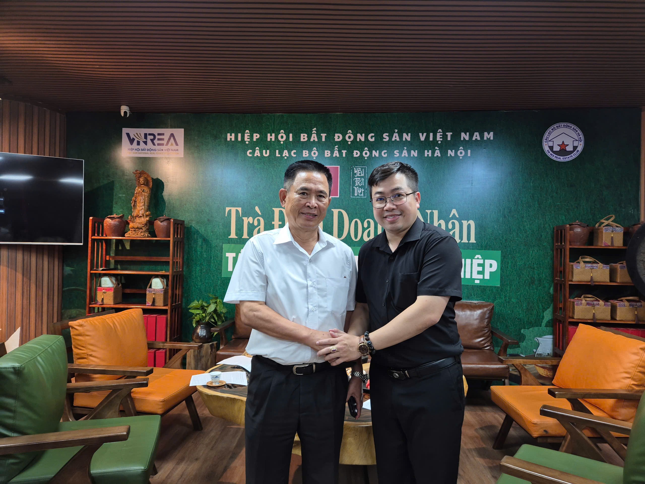 chuyen-gia-robert-tuan-3-1753423402.jpg