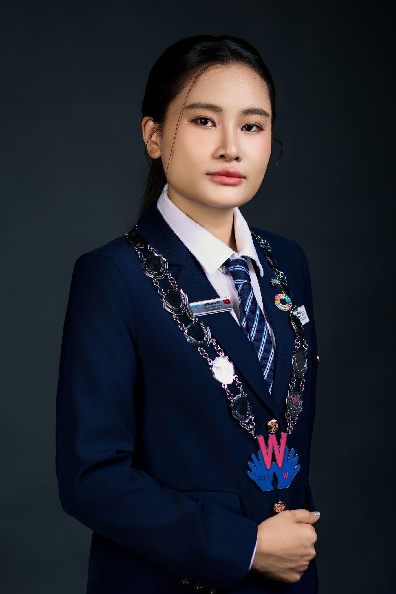 doanh-nhan-hoang-nhu-yen-7-1760323291.jpg