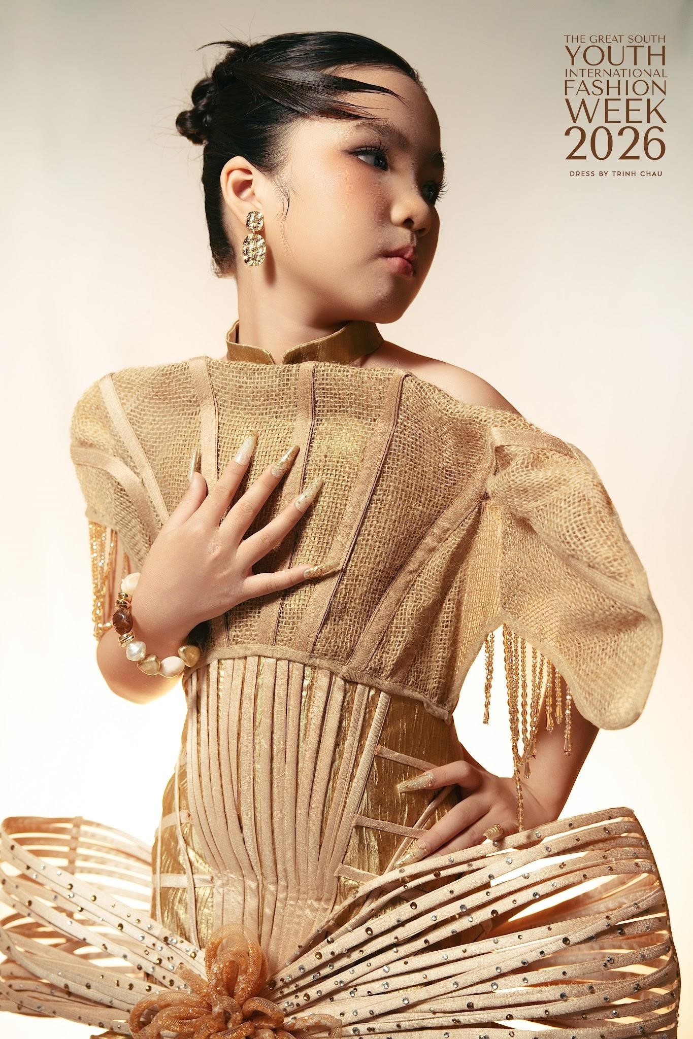 alice-ha-anh4-1788075195.jpg