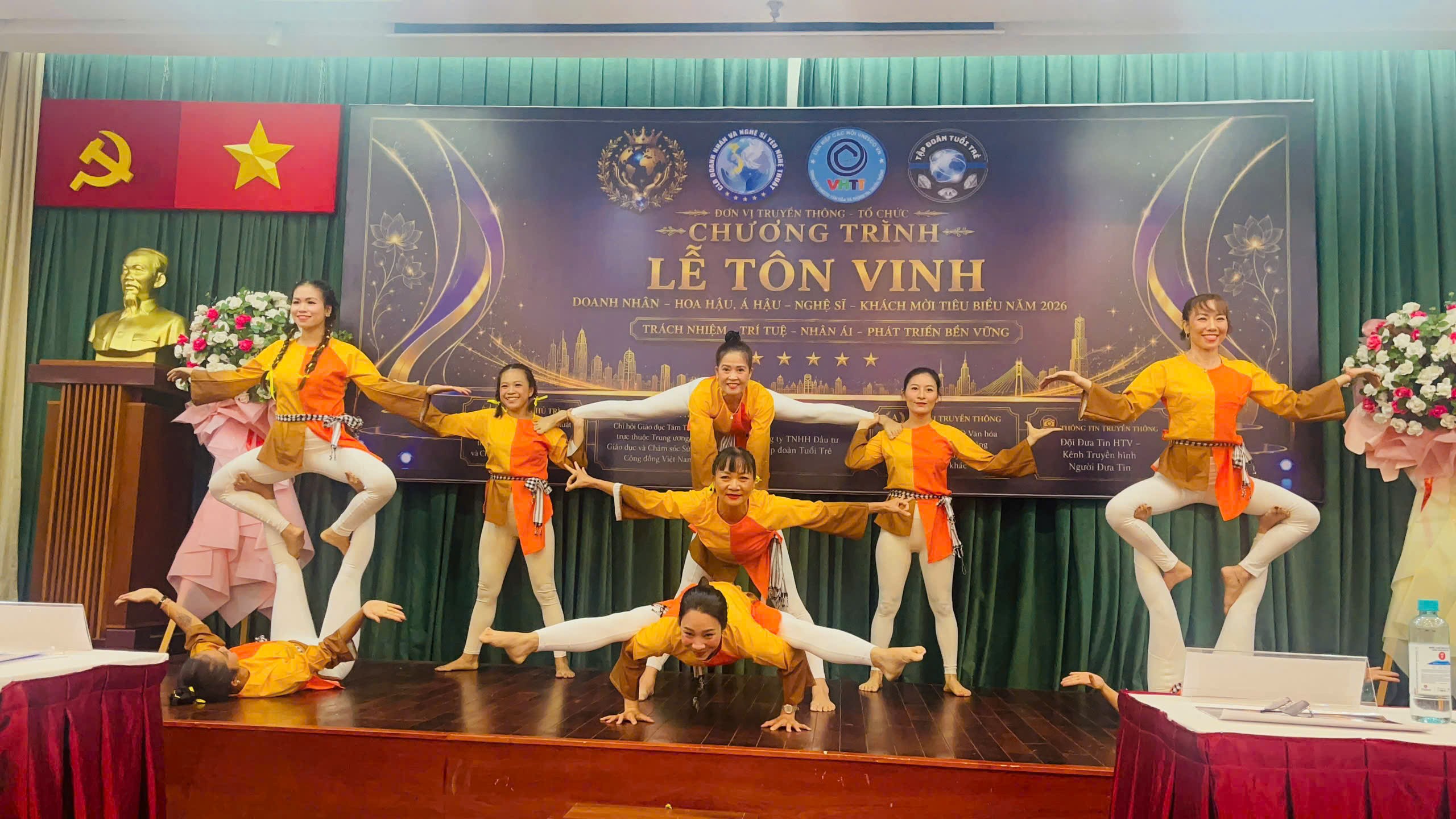 trung-tam-yoga-julia-hanh-11-1788187030.jpg
