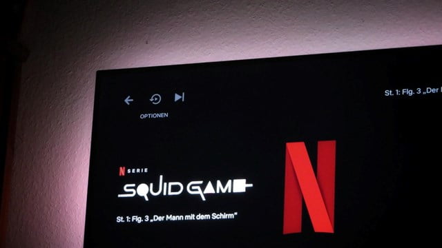 Trước đ&oacute; Netflix cũng bị ph&agrave;n n&agrave;n do sự phổ biến của phim 'Squid Game' khiến lưu lượng truy cập internet ở H&agrave;n Quốc tăng đột biến.