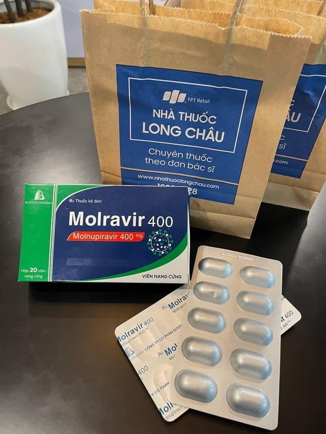 Thuốc điều trị Covid-19 Molnupiravir đã lên kệ tại chuỗi nhà thuốc FPT Long Châu với giá cực tốt - Ảnh 2.