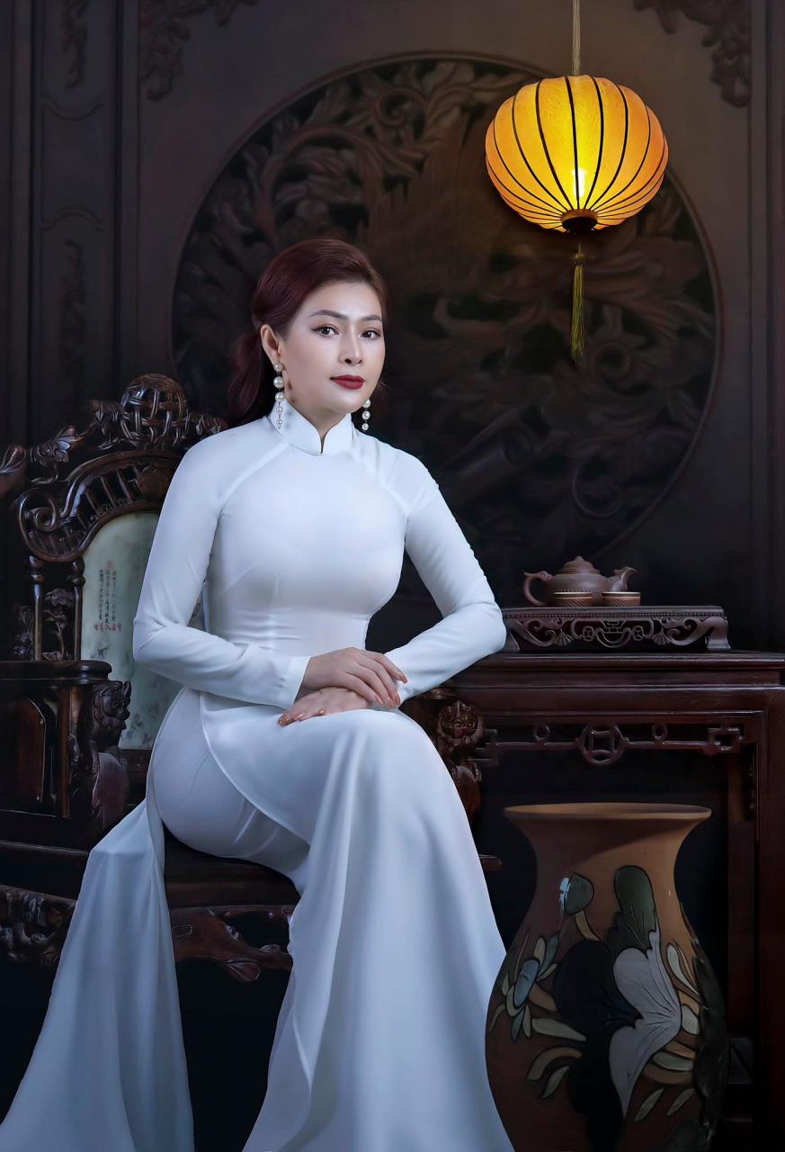 Doanh nhan Nguyen Yen Van 3