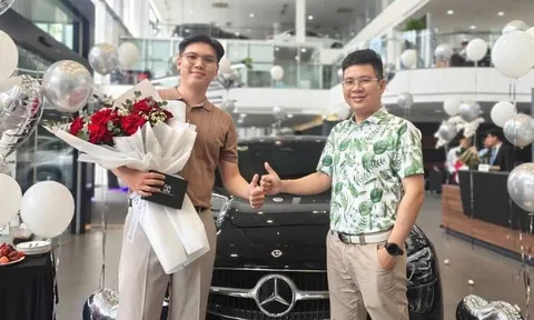 Khoảnh khắc bứt phá: Học Nghĩa ITP rinh xe sang ở tuổi 23