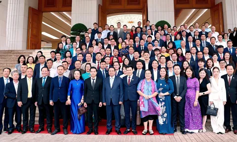 Doanh nhân Nguyễn Thị Luyến: Khi "Trái tim" nguyên Thủ tướng tiếp lửa cho khát vọng vươn xa