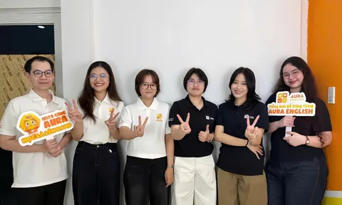 Từ cử nhân Kinh doanh Quốc tế đến đồng sáng lập Aura English - Khi tiếng Anh trở thành hành trang phát triển sự nghiệp